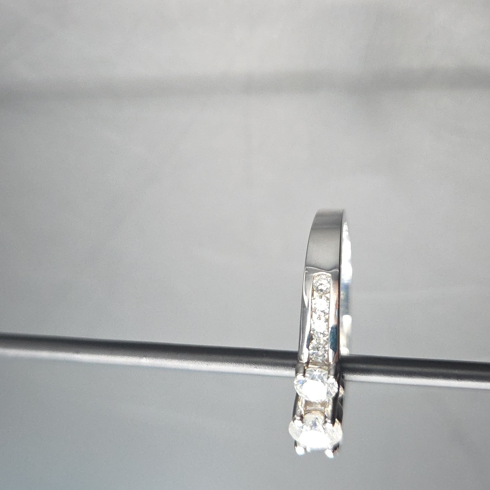 1 Carat Total Weight Diamond Engagemwnt Anniversary Wedding Ring Size 8 - Picture 5 of 8